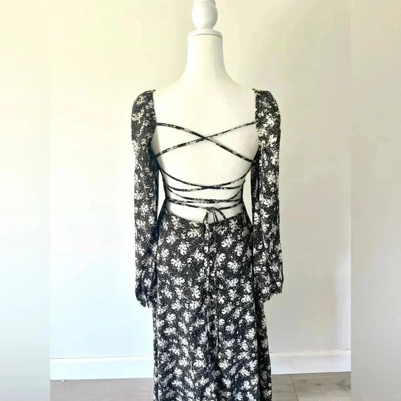 Lulu's Found Your Bliss Black Print Long Sleeve Lace-Up Midi Dress Size Small - Picture 9 of 15